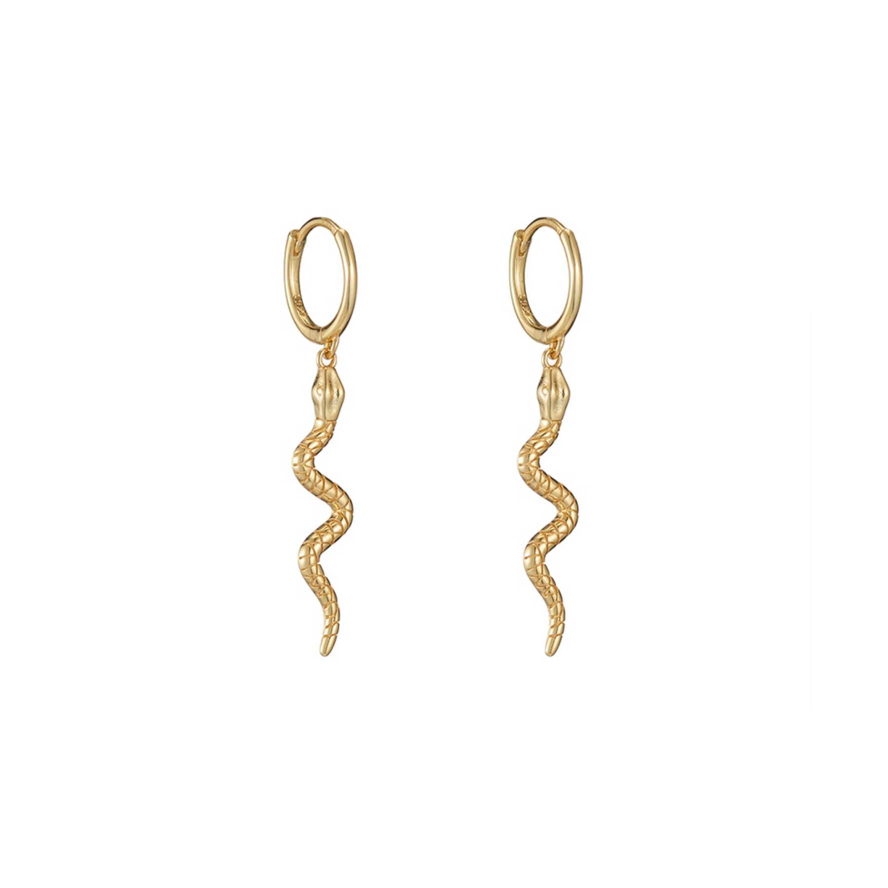 Boucles d'oreilles pendantes dorées pendent long petit serpent. Détails produit : Couleur or. Métal doré. Pendentif long petit serpent.